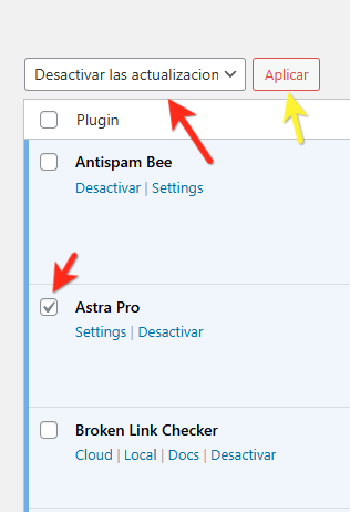 desactivar actualizaciones automaticas plugin wordpress